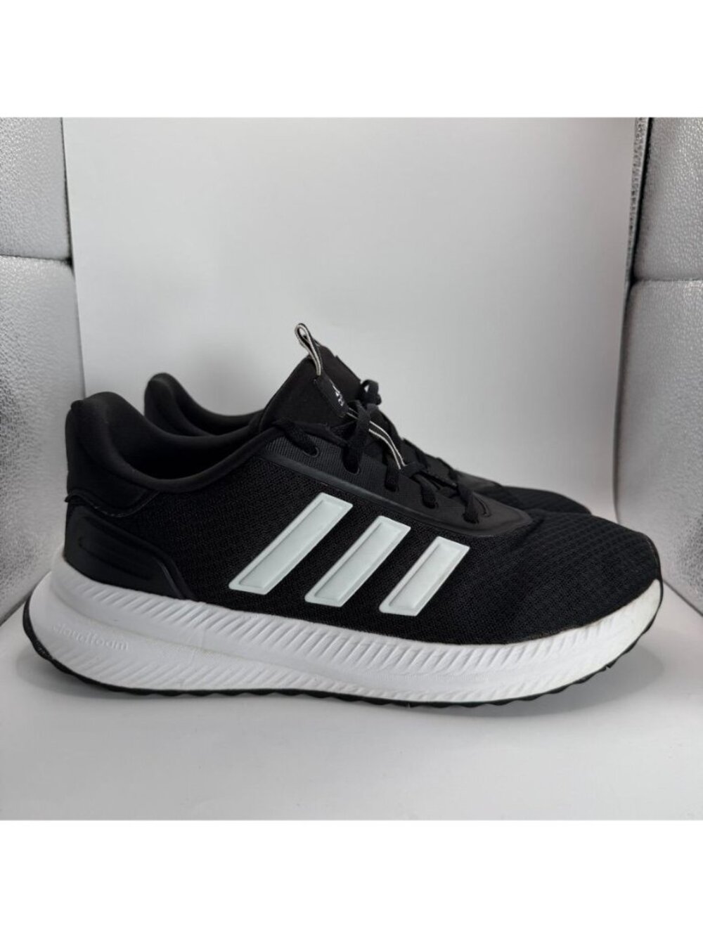 Adidas Cloudfoam Black & White Mens Athletic Sneakers Size 10.5 Lightweight Cush